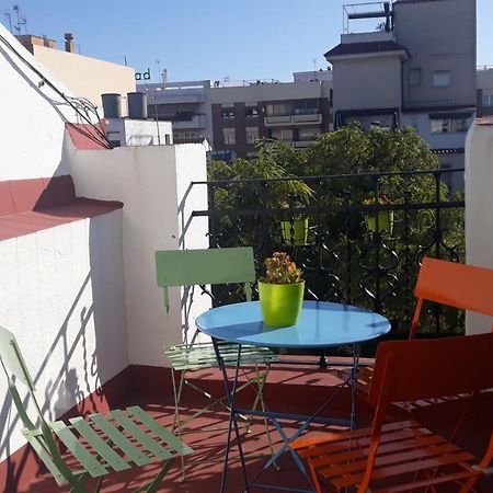 Estudio Con Terraza Privada Lägenhet Sevilla Exteriör bild